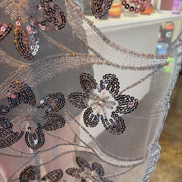 Accessories - Beautiful silver scarf